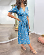 Monique | Vestido elegante de lunares
