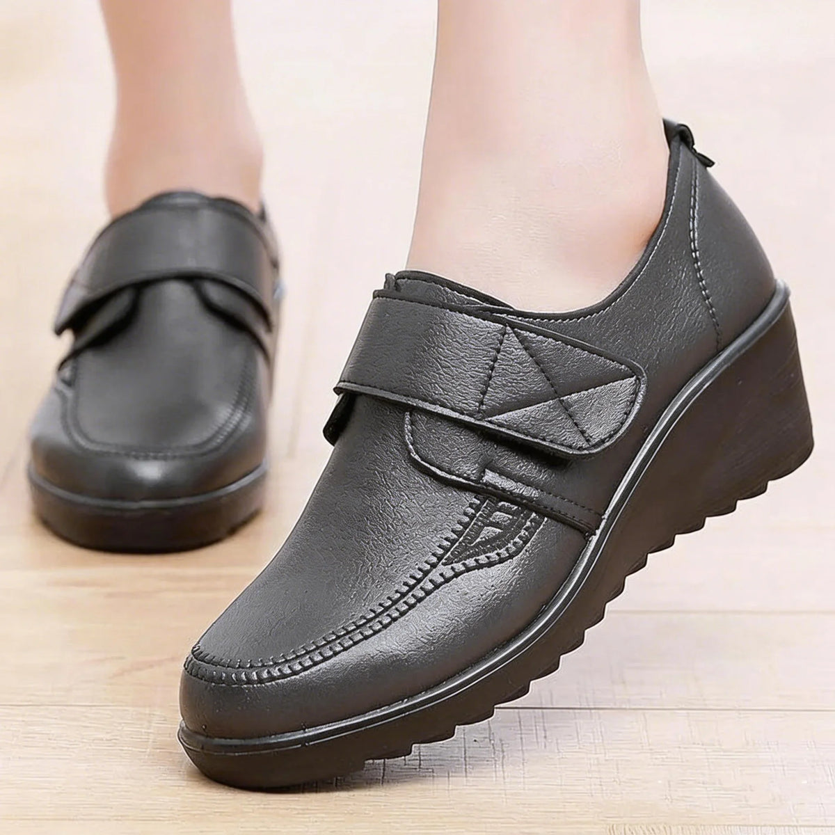 Lorraine | Zapatos con cuña y tira ajustable