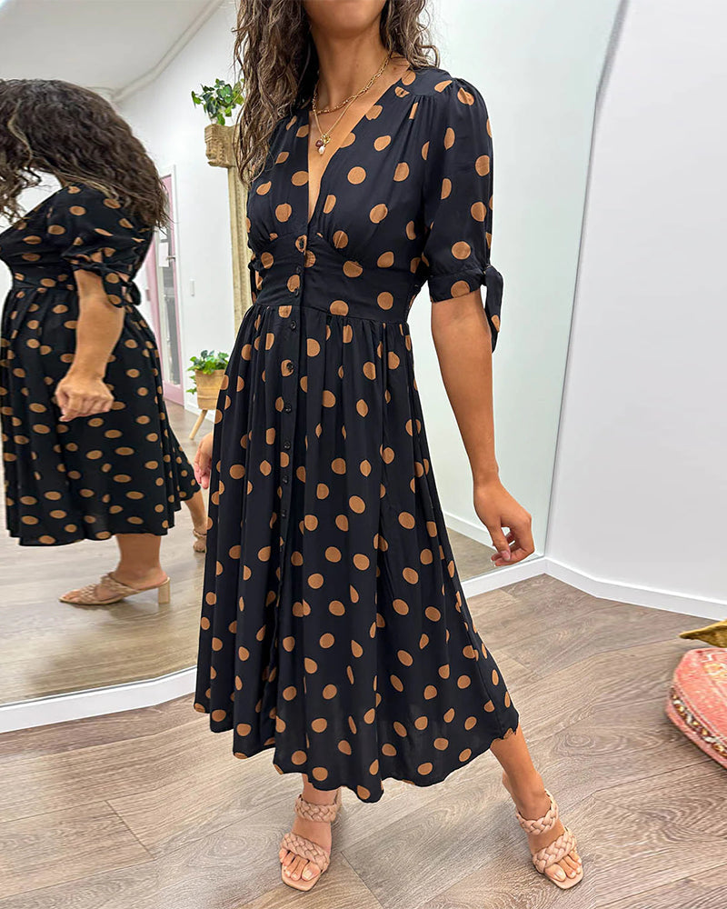 Monique | Vestido elegante de lunares