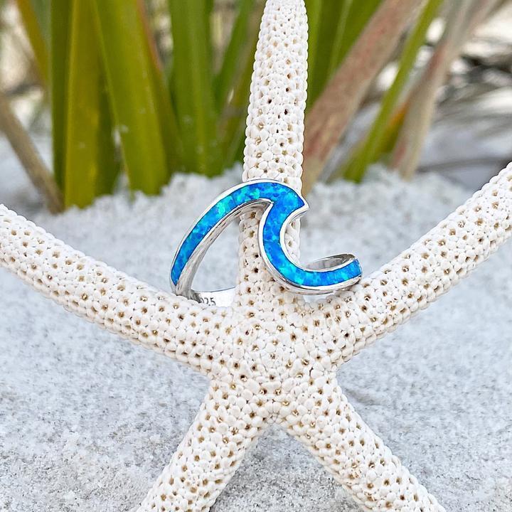 Anillo ola del océano en ópalo y plateado