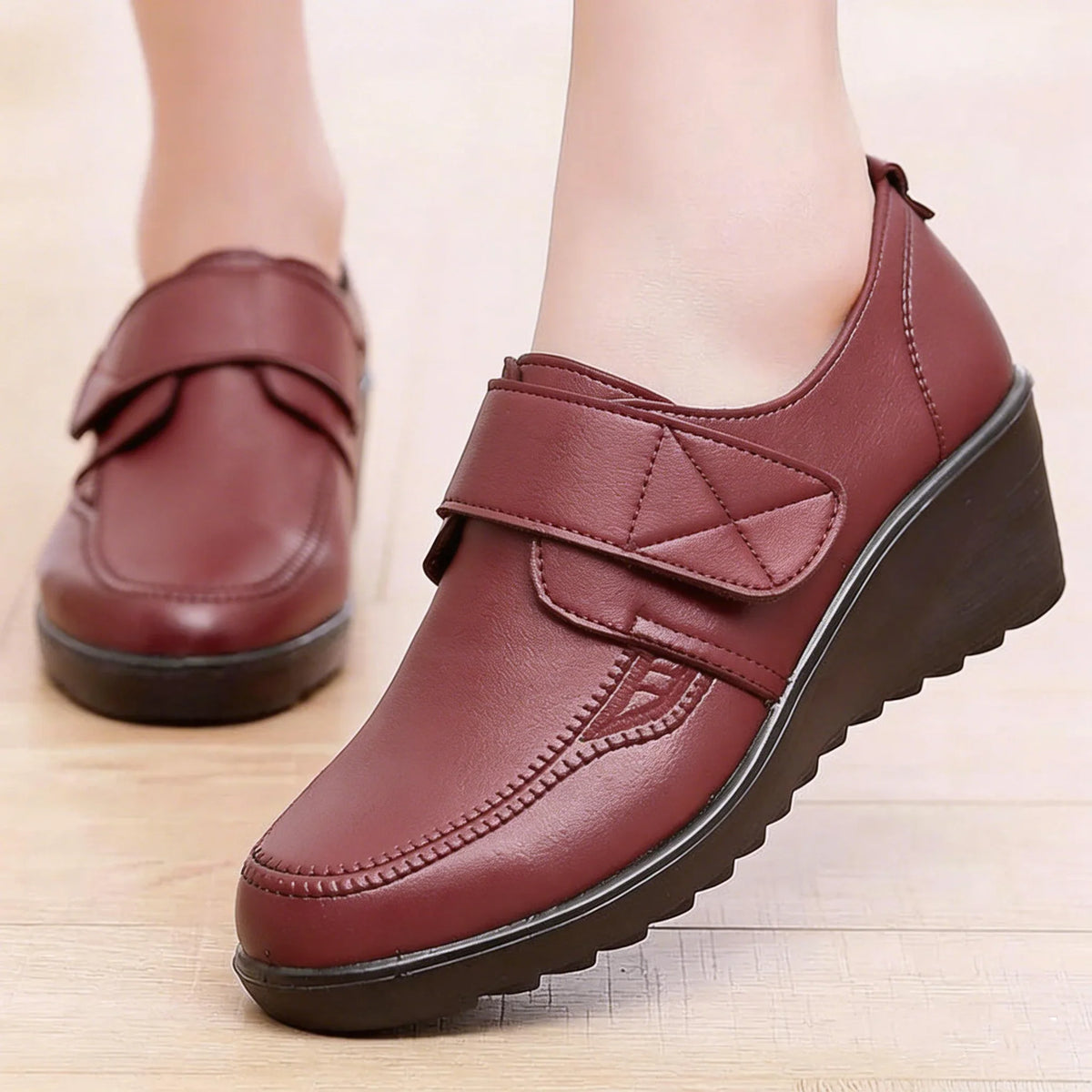 Lorraine | Zapatos con cuña y tira ajustable
