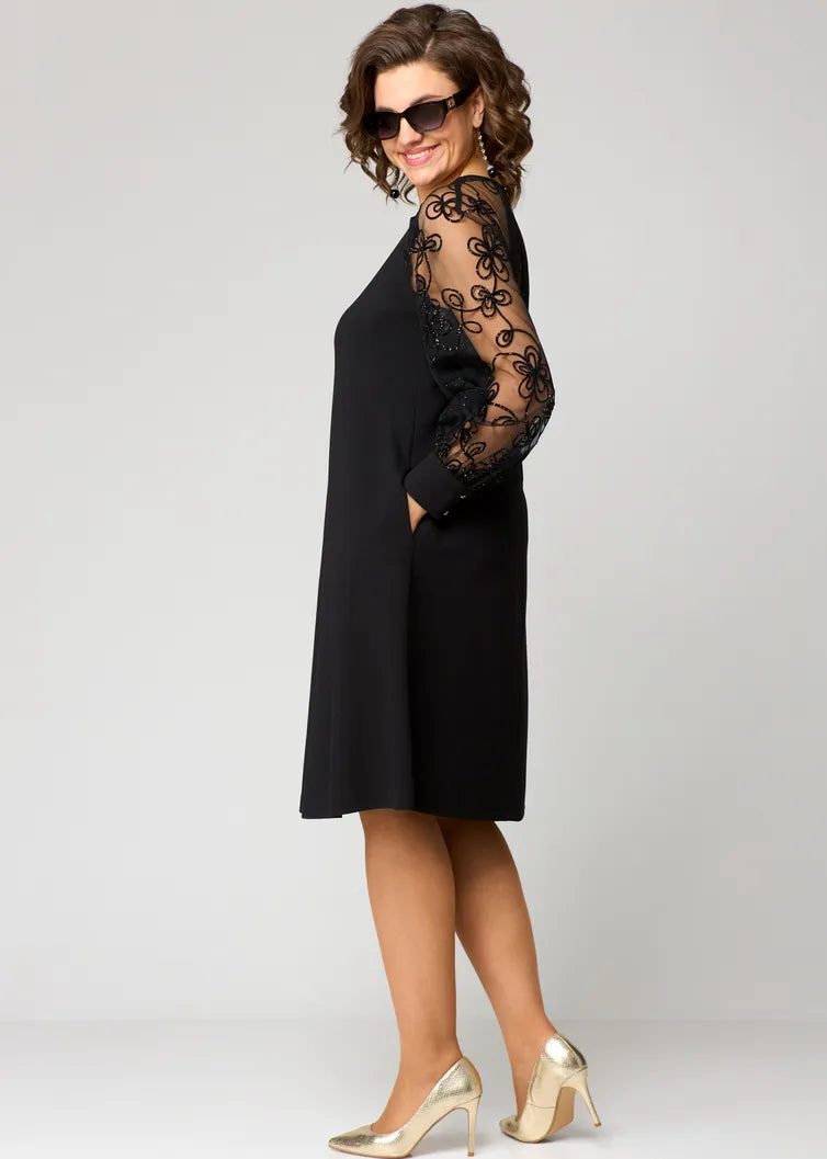 Destiney | Vestido con mangas de encaje