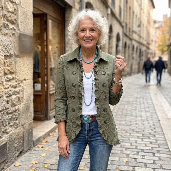 Amparo | Chaqueta Bordada con Volantes