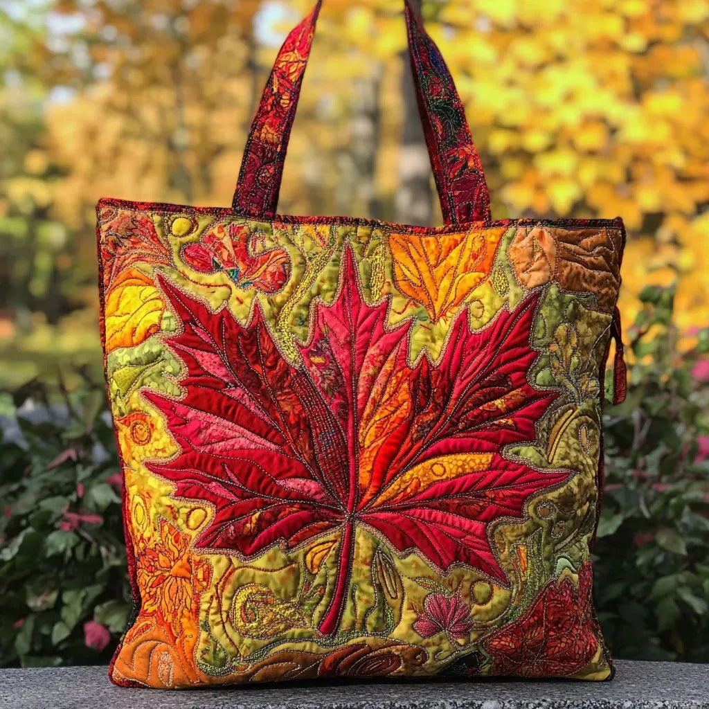 Bolso con arce al atardecer
