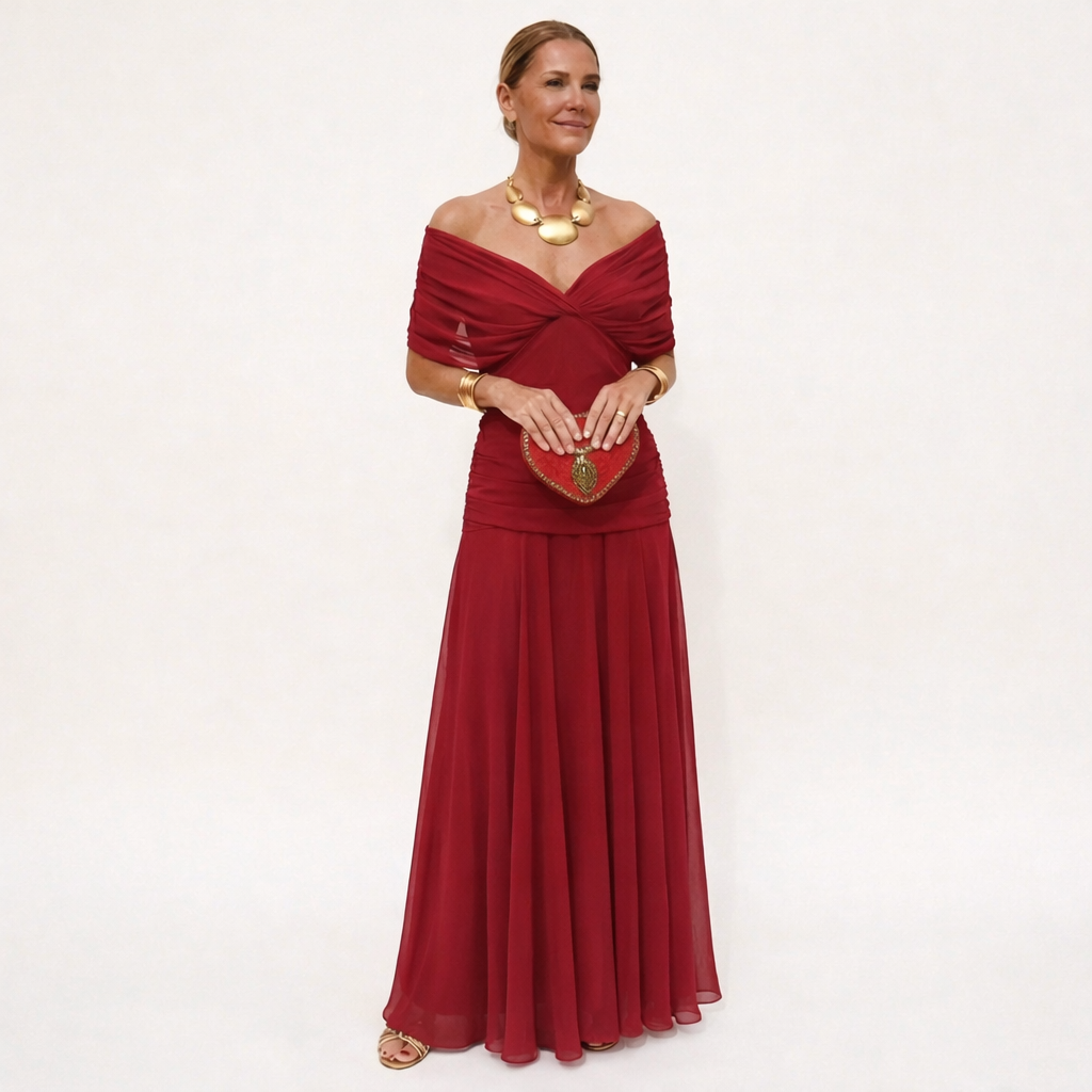 Mirella | El vestido largo que no pasa desapercibido
