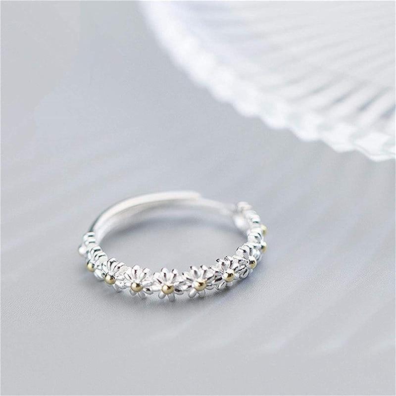Anillo ajustable plateado con flor de esmalte pintado
