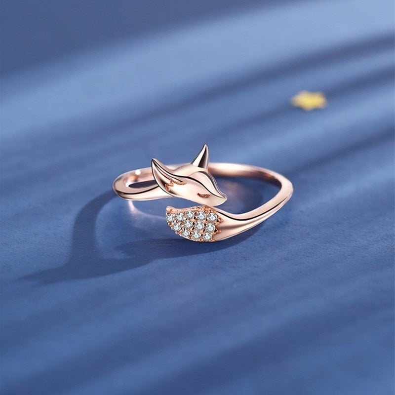 Anillo de zorro plateado y rosa