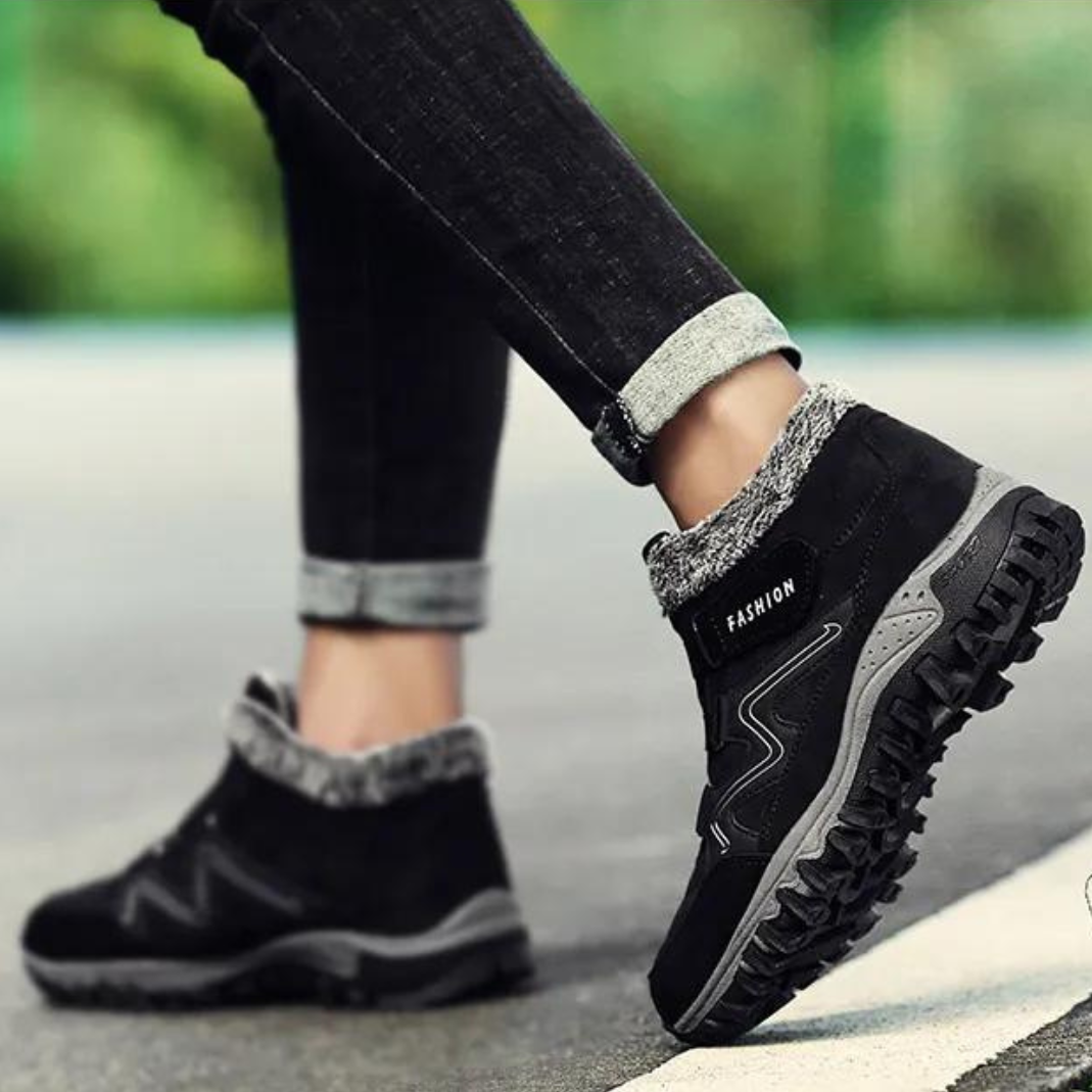Hilary | Zapatos de senderismo innovadores con suela antideslizante