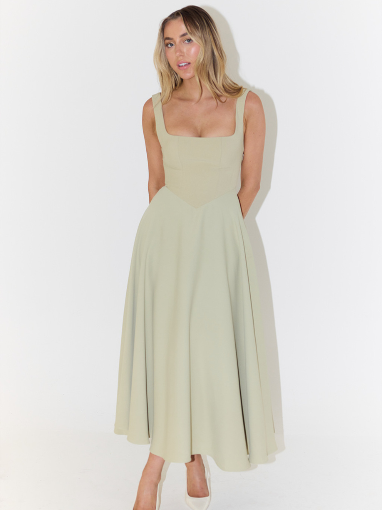 Melisa | Vestido midi elegante de silueta femenina