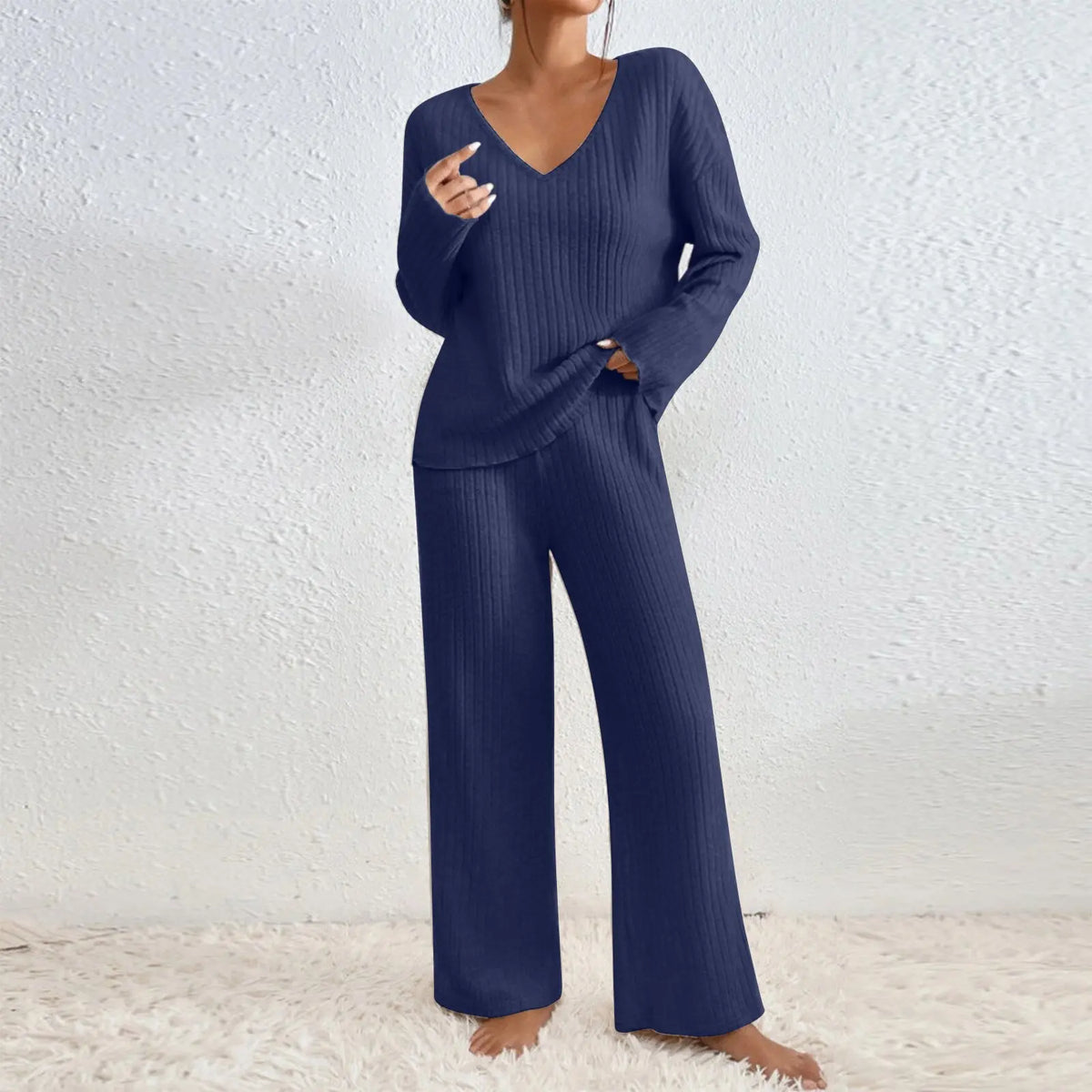 Marian | Conjunto de dos piezas con pantalón y top de cuello de pico