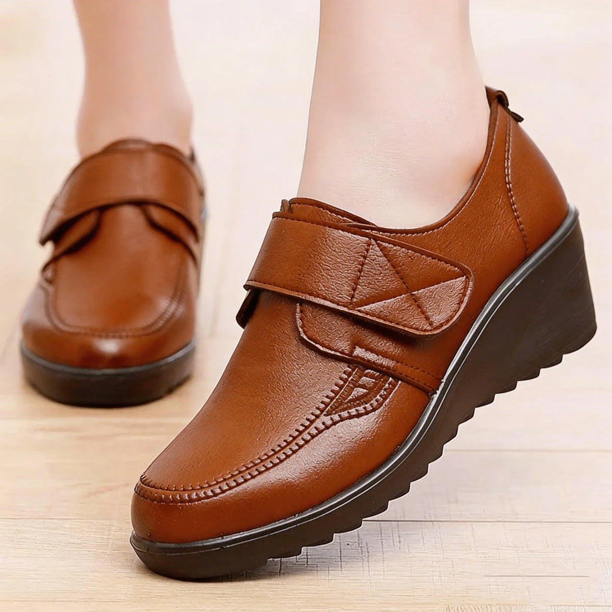 Lorraine | Zapatos con cuña y tira ajustable