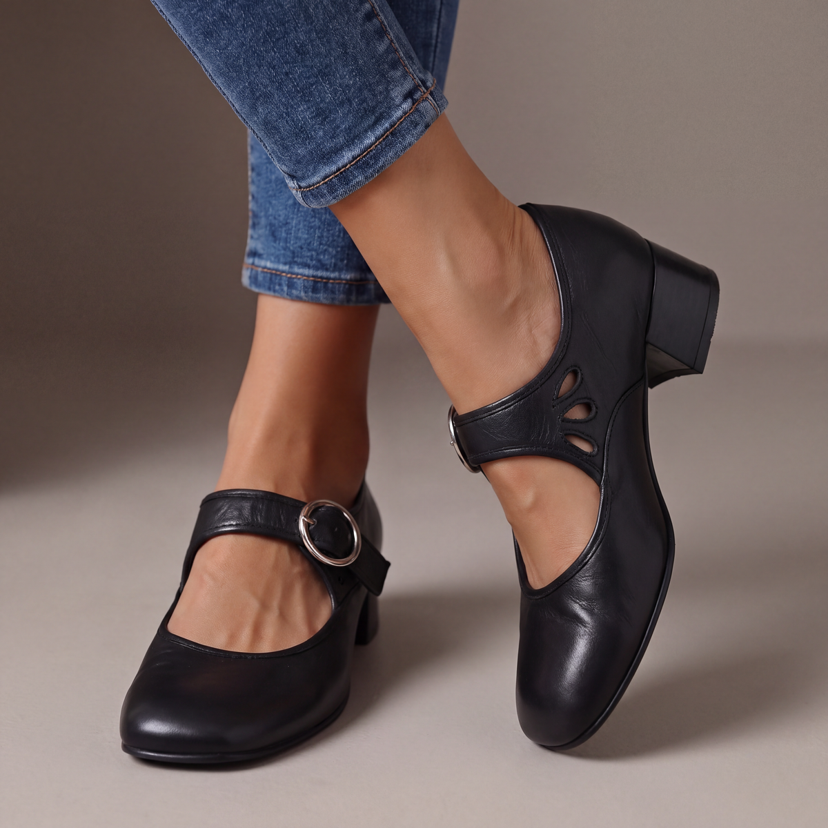 Véronique | Zapatos Mary Jane de tacón con hebilla