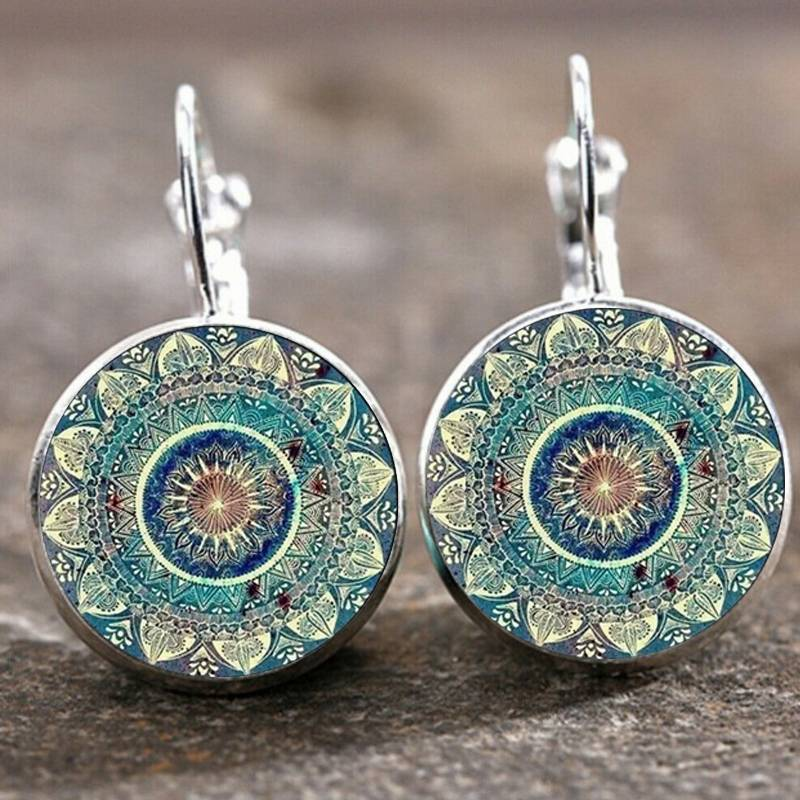 Pendientes vintage redondos con mandala