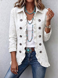 Marisol | Chaqueta utilitaria marfil con flores bordadas y volantes