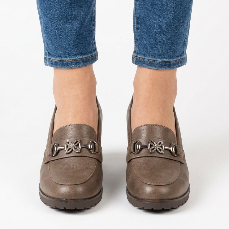 Veronica | Mocasín de tacón ancho con strass