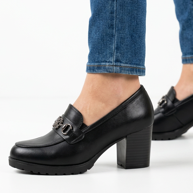 Veronica | Mocasín de tacón ancho con strass